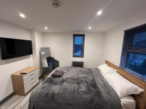 Rooms in Modernised Victorian House Croydon